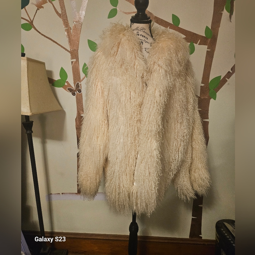 Mongolia wool coat